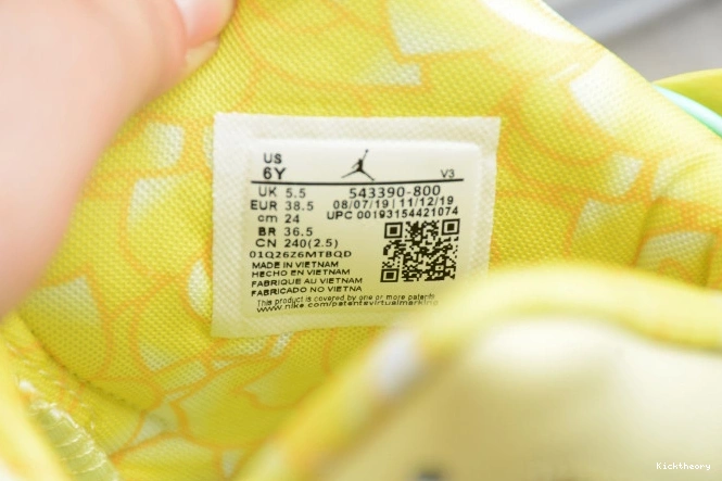 Kicktheory Dynamic (GS) Jordan Floral Air 543390-800 Retro Yellow 6 0721